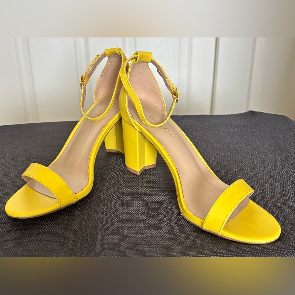 Dream Pairs Bright Yellow Chunk Heels with Ankle Strap
